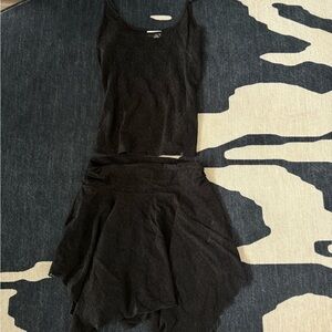 Lovers + Friends Black Sleeveless Top